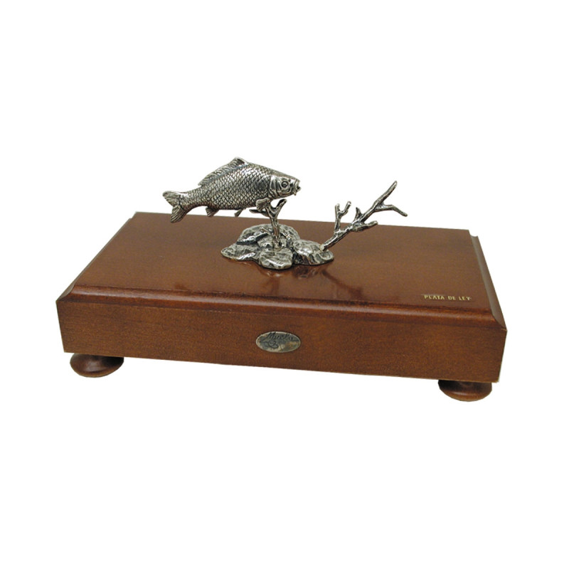 Muela Silverware CARP FISH ON WOODEN BASE cm 18x10